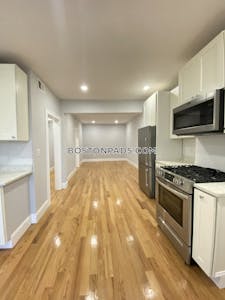 Cambridge NEWLY RENOVATED 2 bed 1 bath available NOW on Oxford St in Cambridge!  Porter Square - $4,500