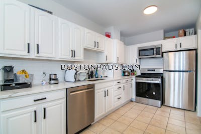 Fenway/kenmore 4 Beds 2 Baths Boston - $7,000