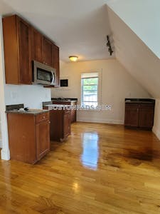 Dorchester Spacious 1 bed 1 bath available NOW on Wabon St in Jamaica Plain!  Boston - $2,377 50% Fee
