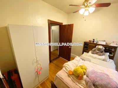 Mission Hill Apartment for rent 3 Bedrooms 1 Bath Boston - $3,700