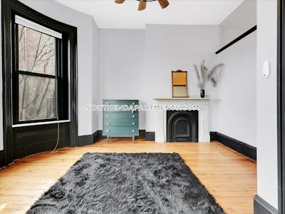 South End 4 Beds 3.5 Baths in South End Boston - $9,850 No Fee