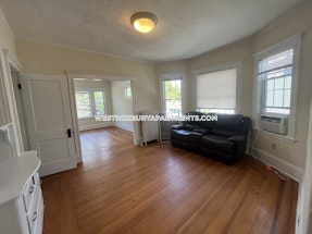 West Roxbury Apartment for rent 3 Bedrooms 1 Bath Boston - $2,800