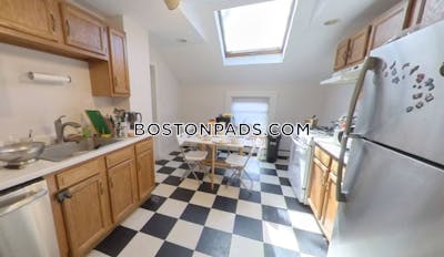Somerville Apartment for rent 3 Bedrooms 1 Bath  Dali/ Inman Squares - $3,800