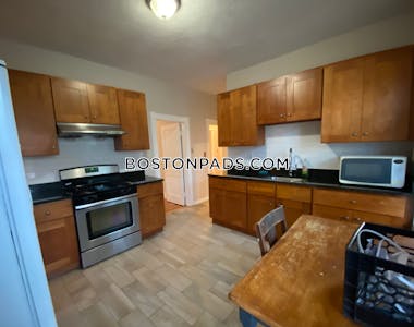 Lower Allston Apartment for rent 4 Bedrooms 2 Baths Boston - $3,600